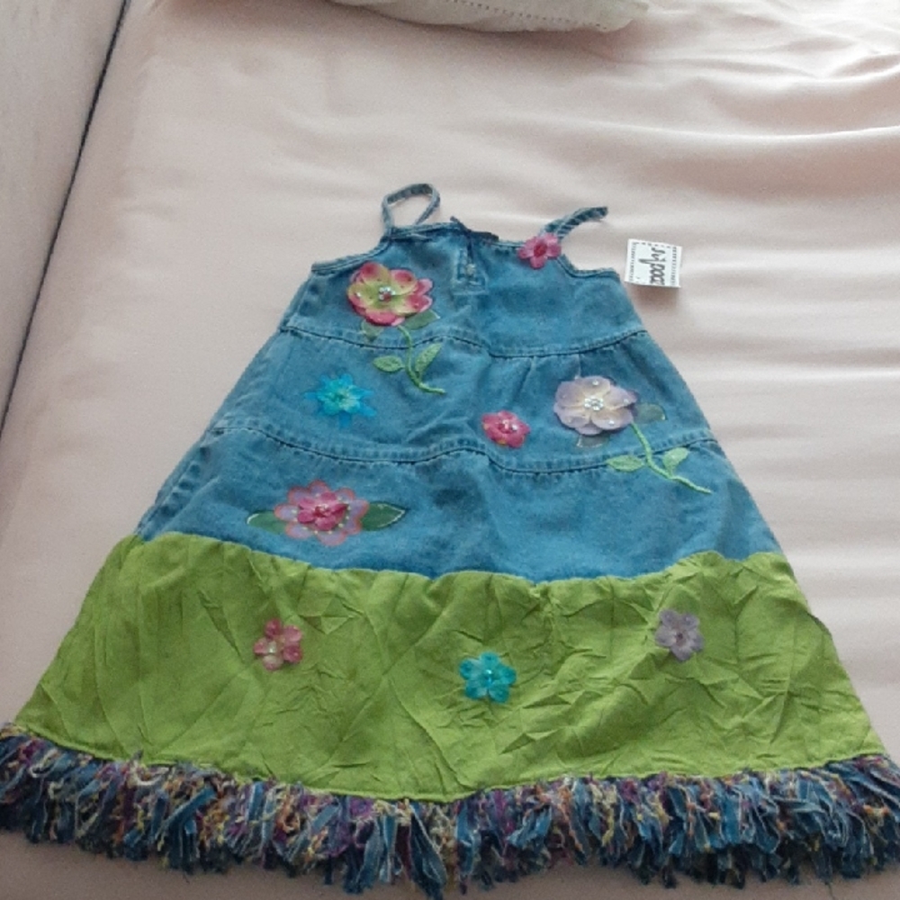 Brand new! Zoodles, 90s